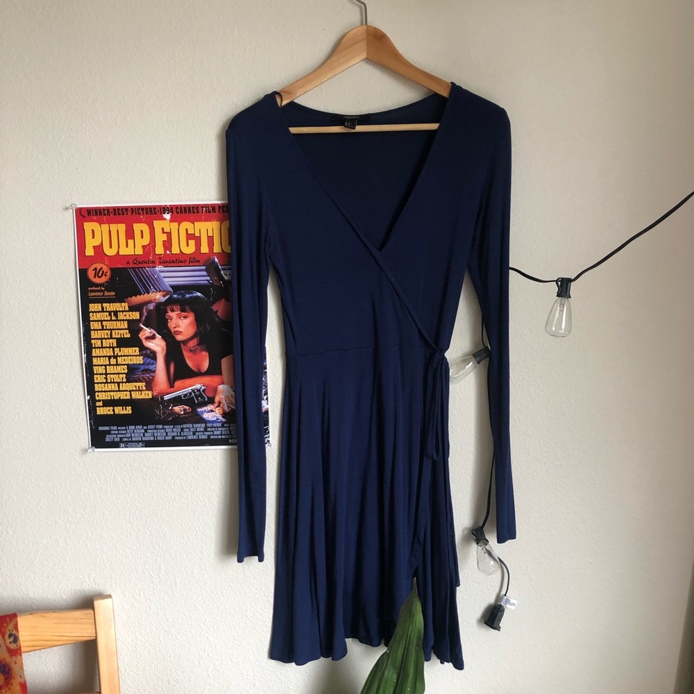 blue long sleeve dress